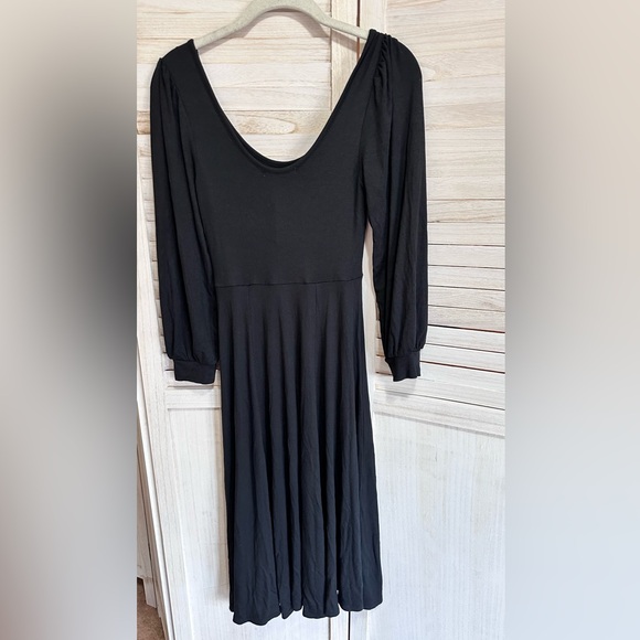 Marine Layer Lexi Midi Fit and Flare Dress - Picture 6 of 7